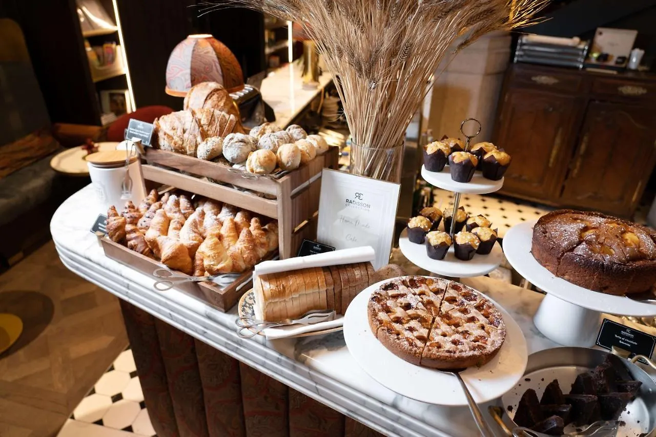 Radisson Collection Hotel, Palazzo Touring Club Milan Italy