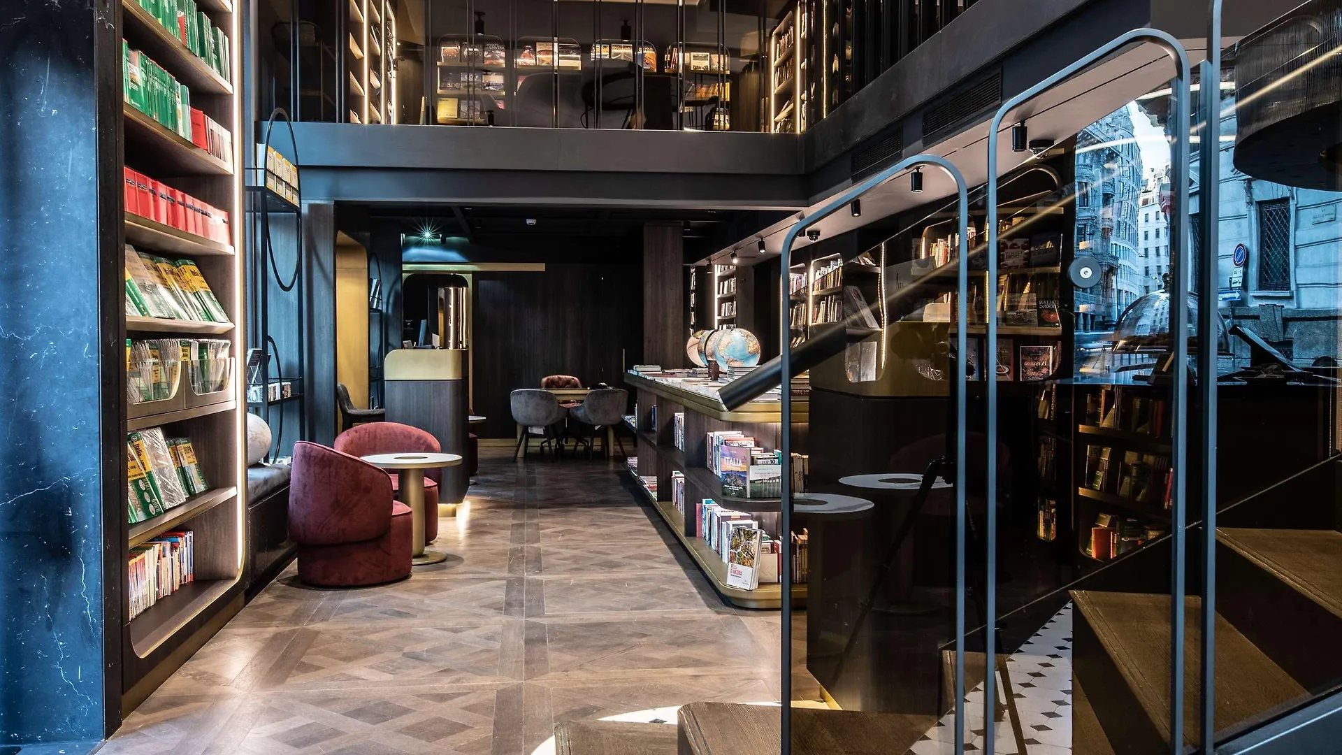 Radisson Collection Hotel, Palazzo Touring Club Μιλάνο 5*,