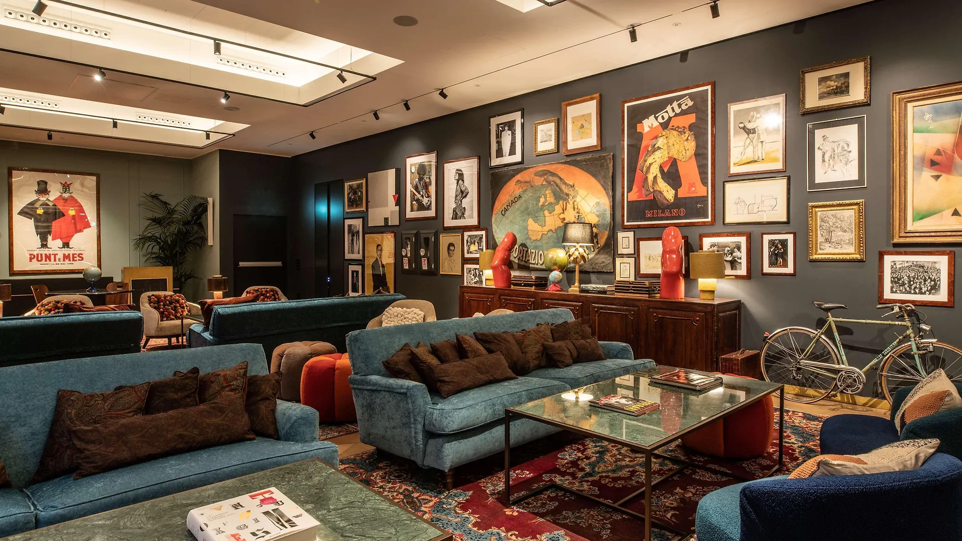 Radisson Collection Hotel, Palazzo Touring Club Милан Отель