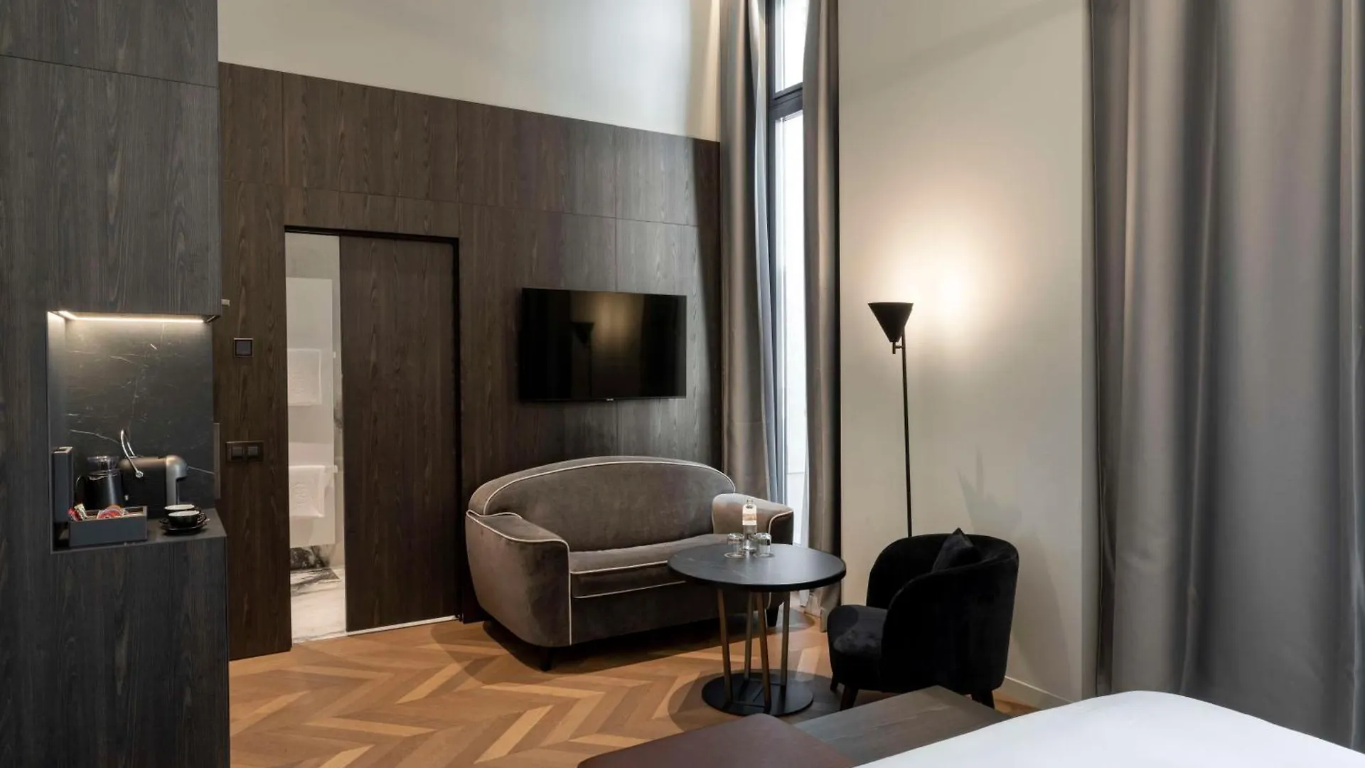 Radisson Collection Hotel, Palazzo Touring Club Милан Отель