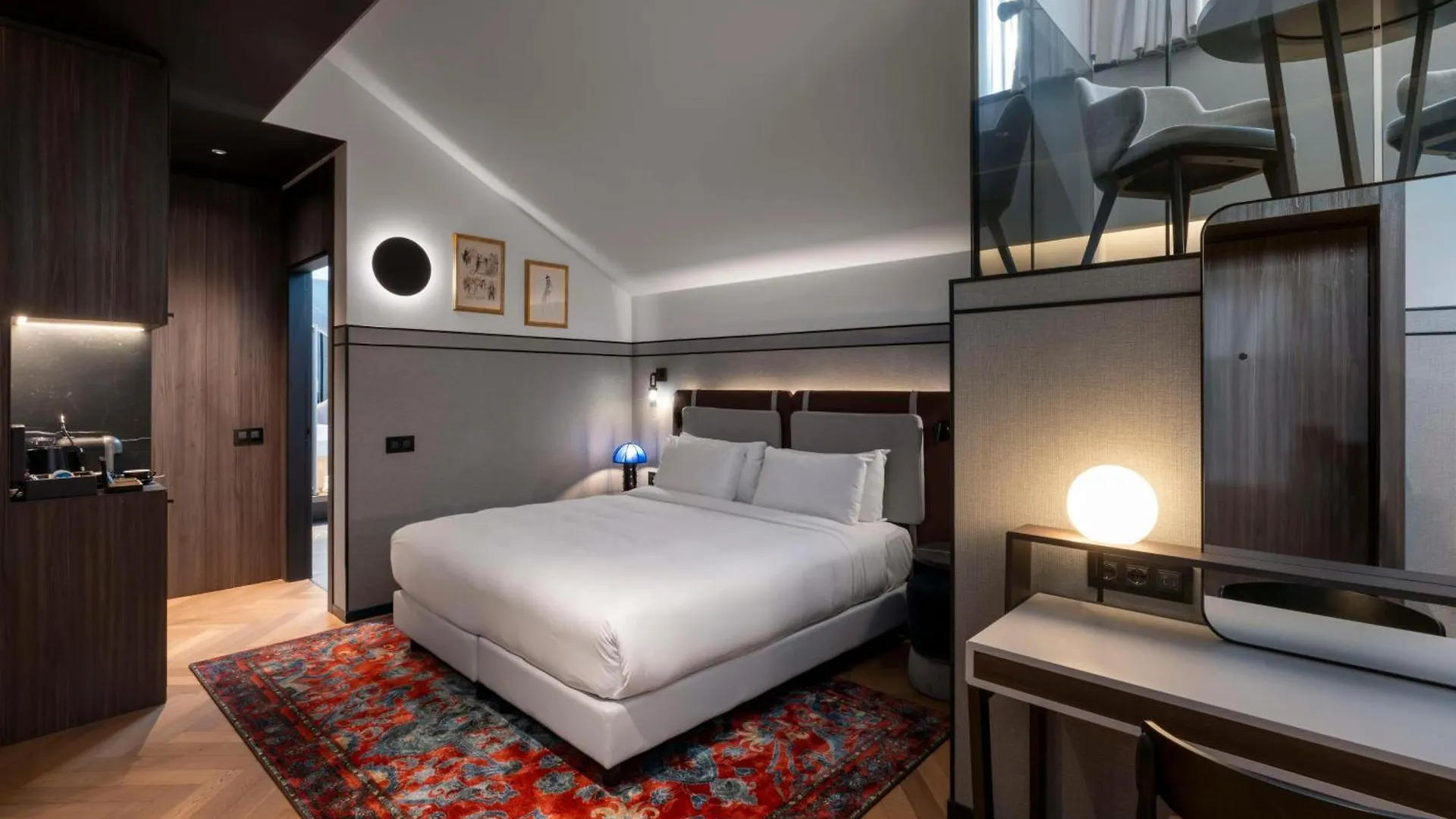 Radisson Collection Hotel, Palazzo Touring Club Milaan Hotel