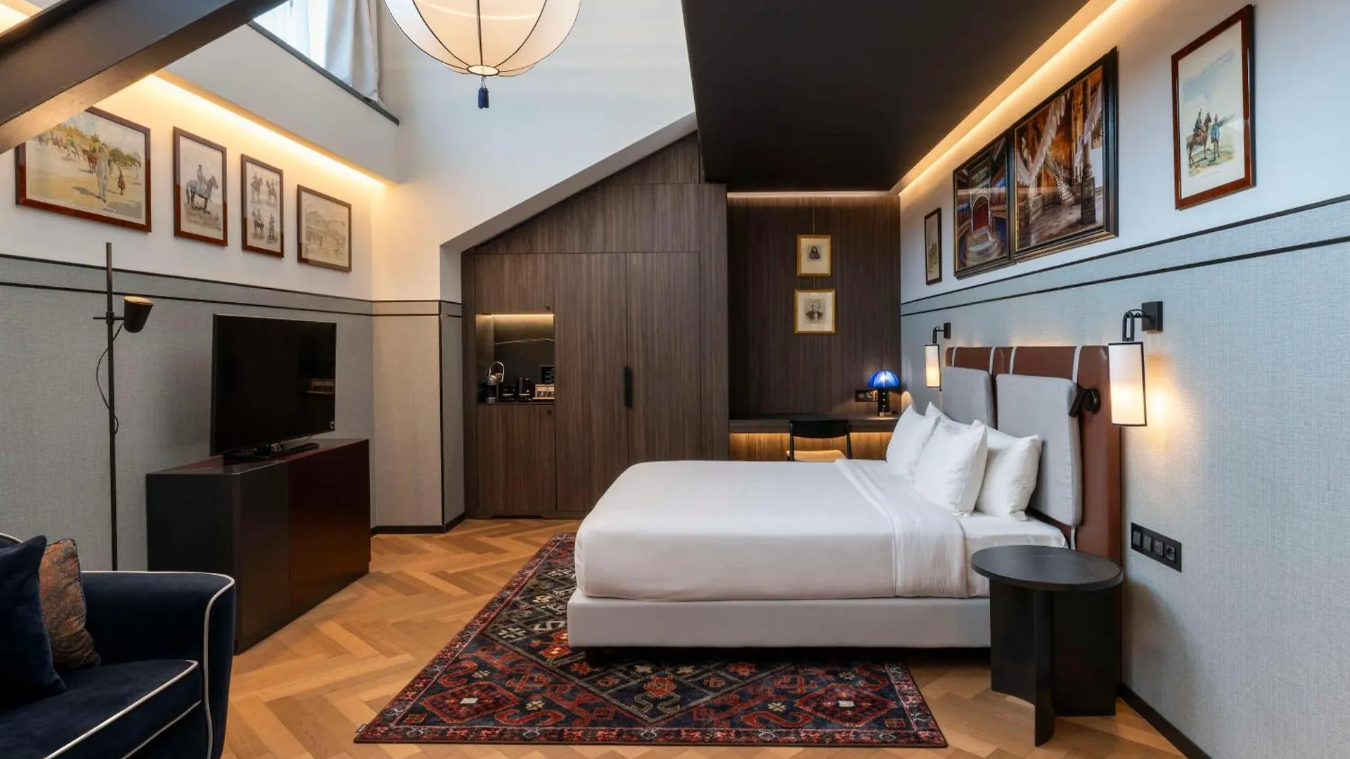 ***** Hotel Radisson Collection Hotel, Palazzo Touring Club Milano Italia