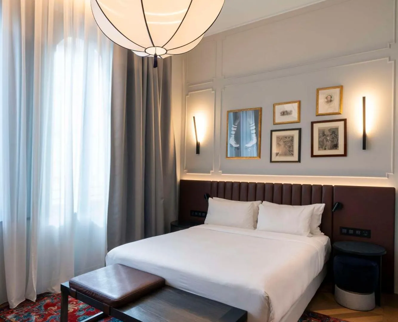 Radisson Collection Hotel, Palazzo Touring Club Milano 5*,  Italia