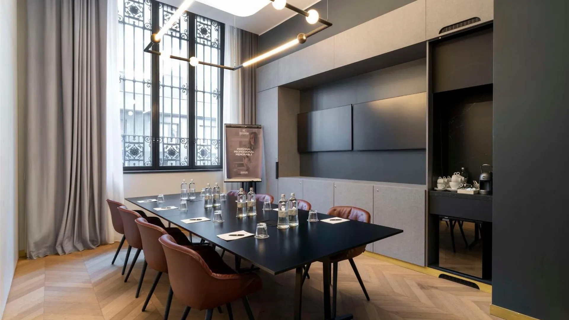 ***** Hotel Radisson Collection Hotel, Palazzo Touring Club Milano Italia