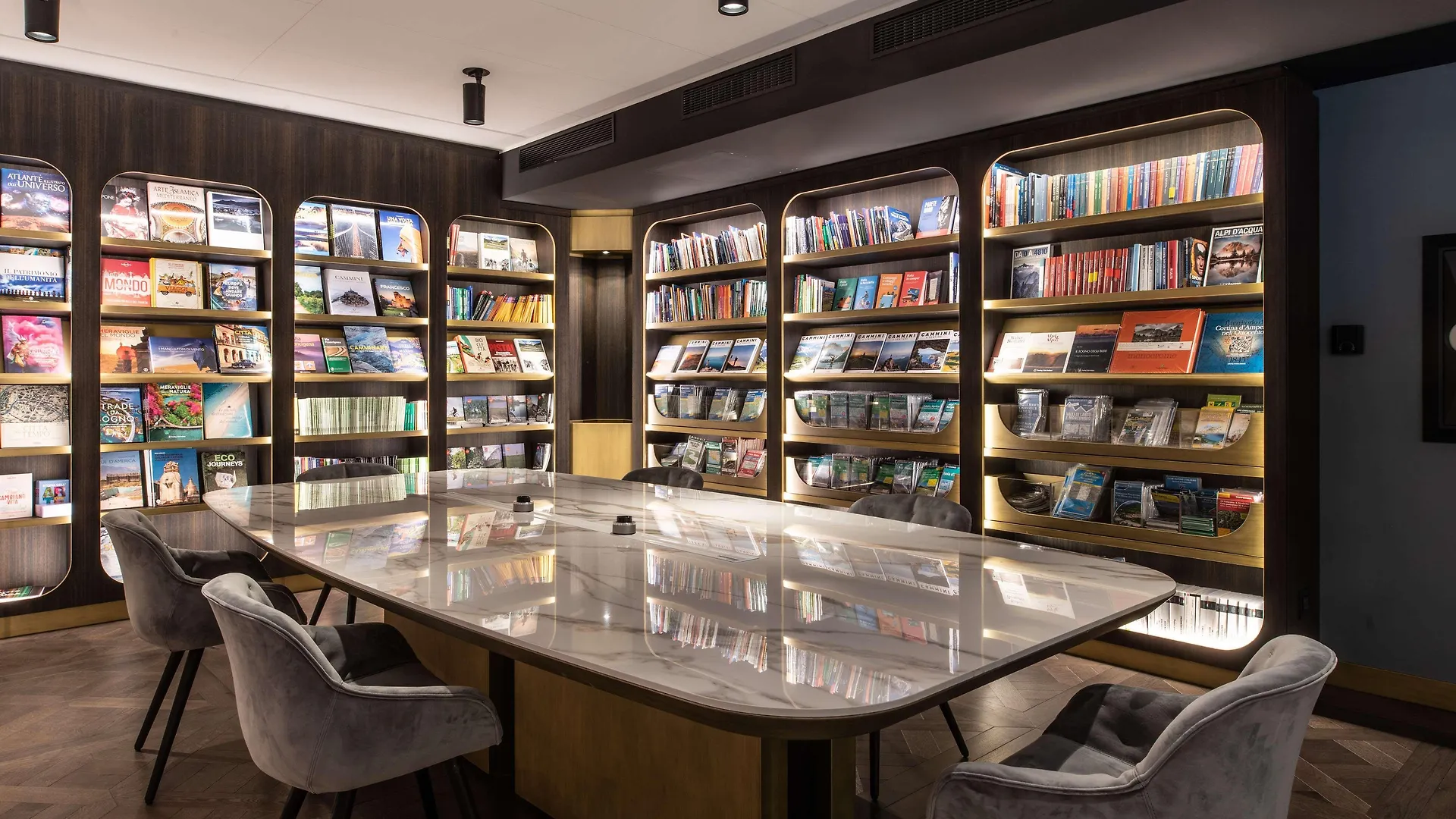 Hotel Radisson Collection Hotel, Palazzo Touring Club Milan